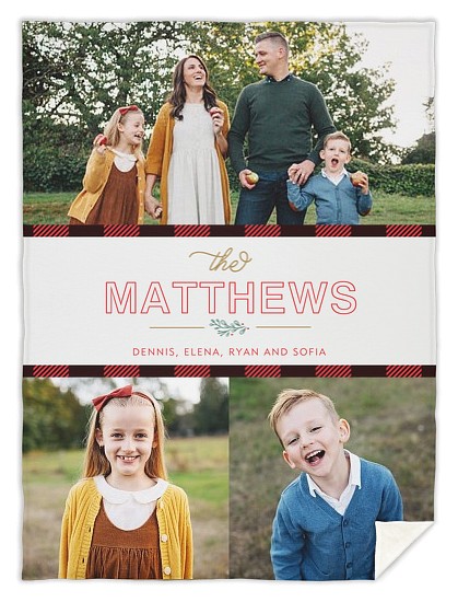 Holly Days Custom Blankets