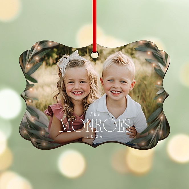 Twinkling Laurels Personalized Ornaments